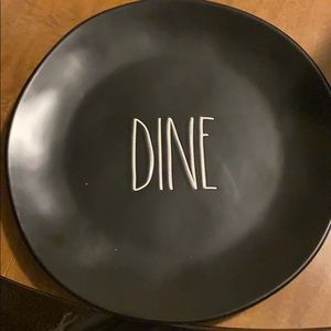 Set of 4 Rae Dunn plates